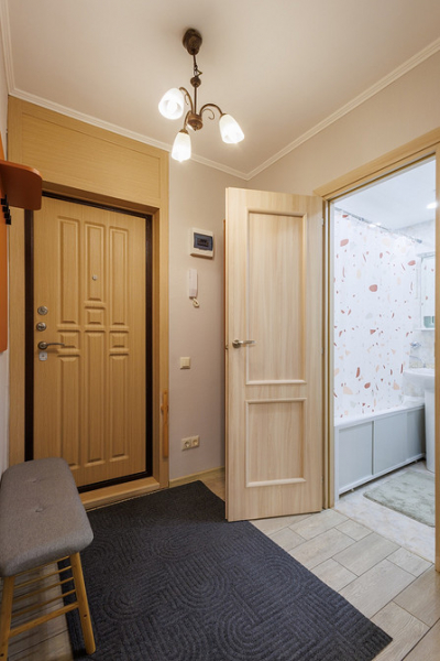 Из старого ремонта &mdash; в стильное ретро: квартира 42 кв. м, которую переделали за 500 тыс. рублей (фото до и после)