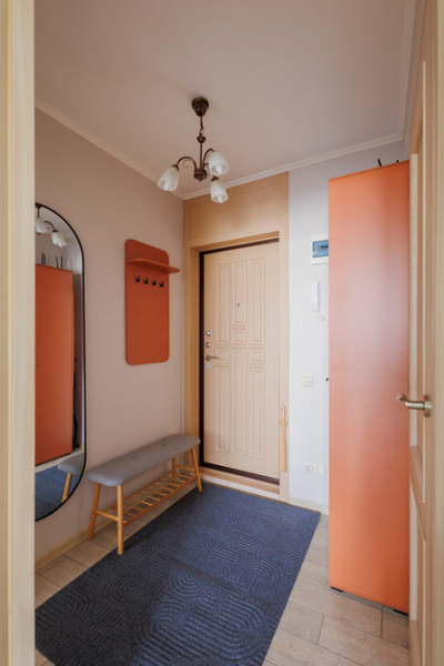 Из старого ремонта &mdash; в стильное ретро: квартира 42 кв. м, которую переделали за 500 тыс. рублей (фото до и после)